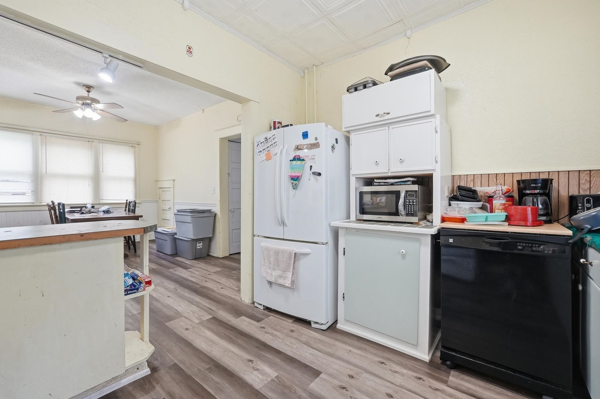 Image of 127 N Kinney