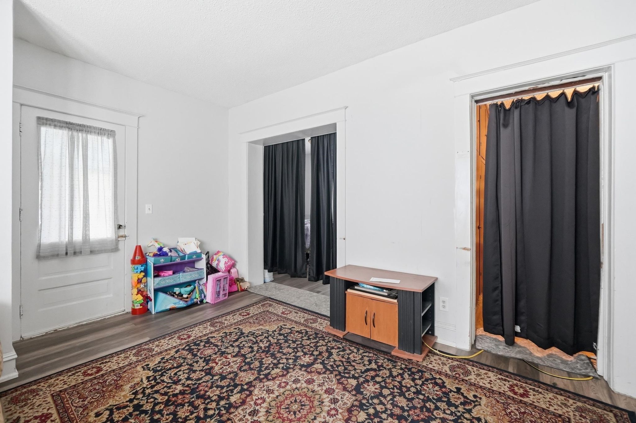 Image of 127 N Kinney