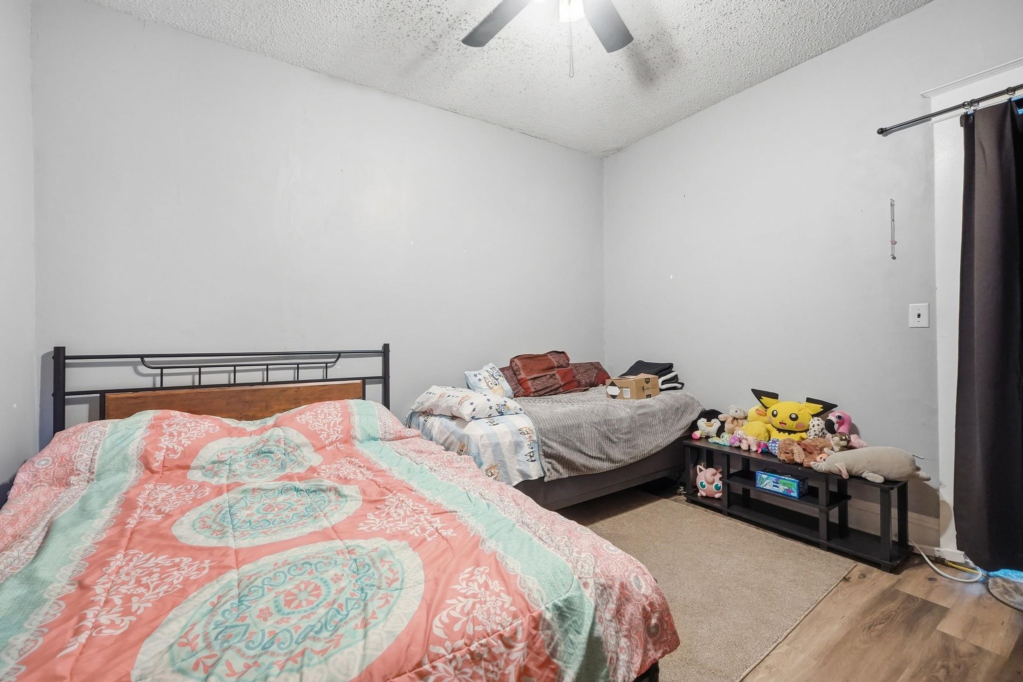 Image of 127 N Kinney