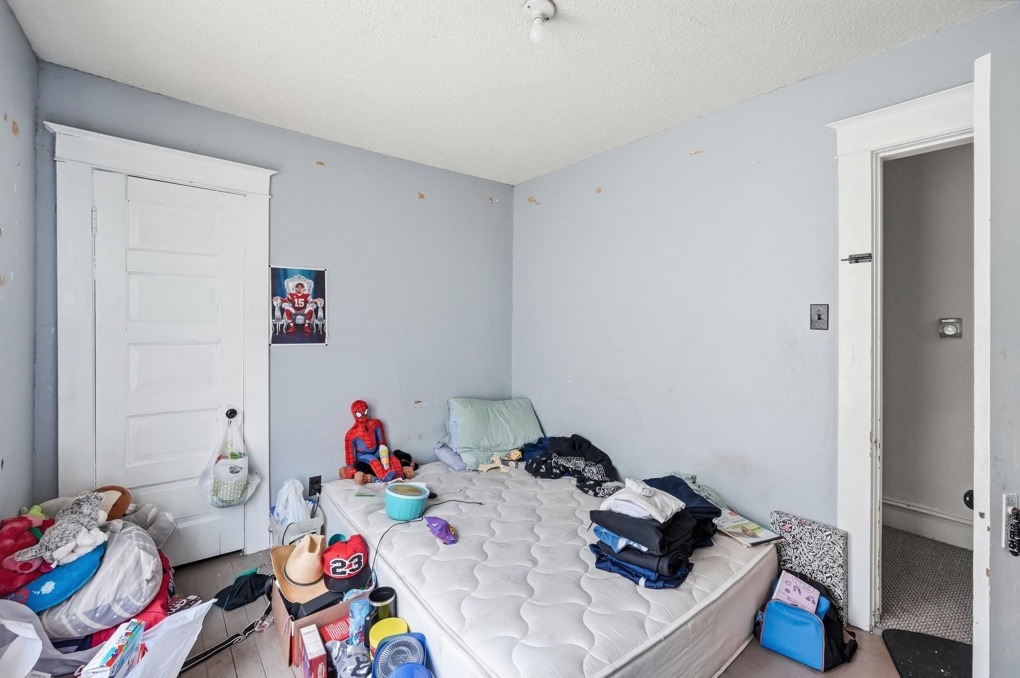 Image of 127 N Kinney