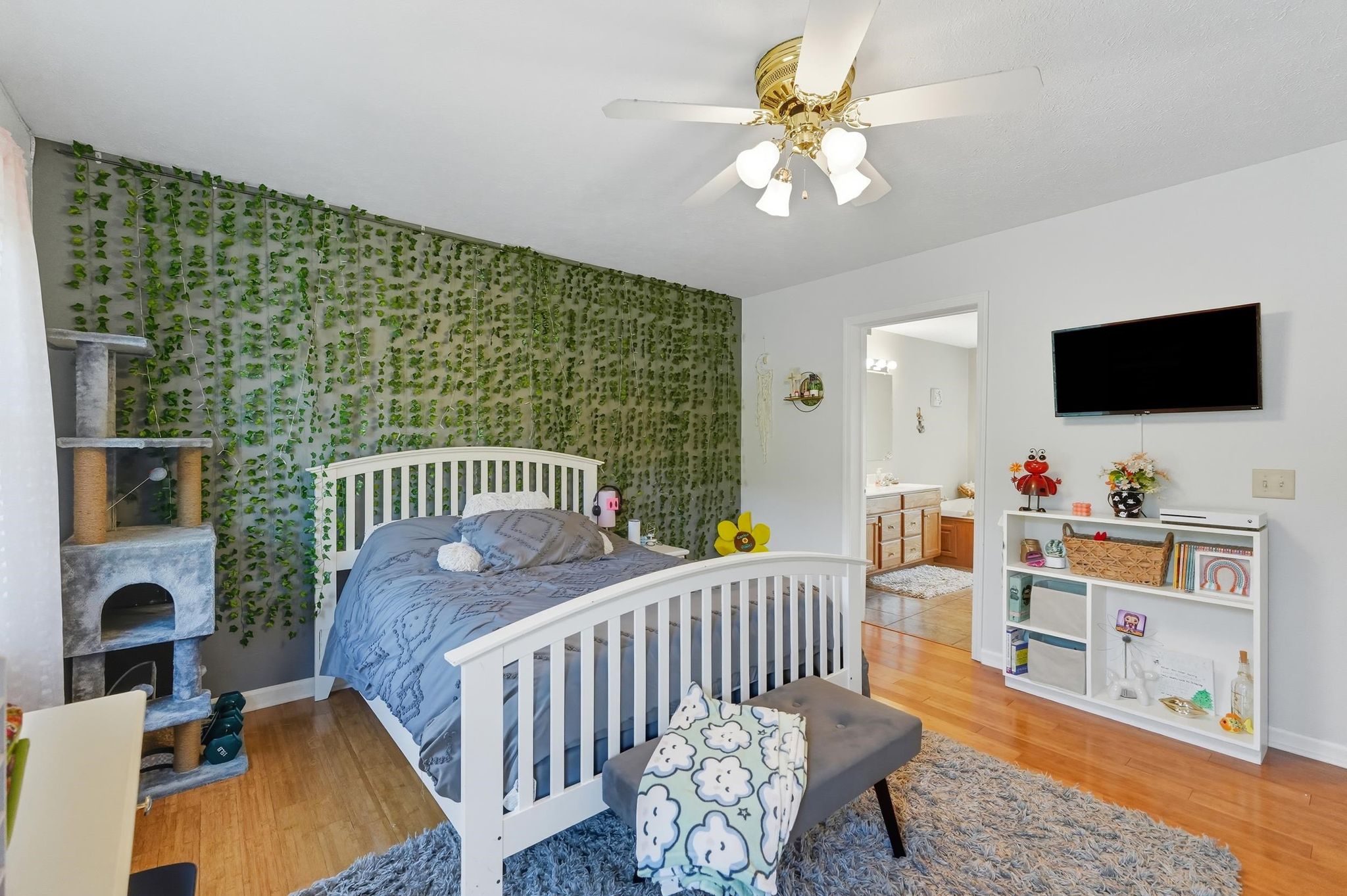 Image of 3875 N 40 E